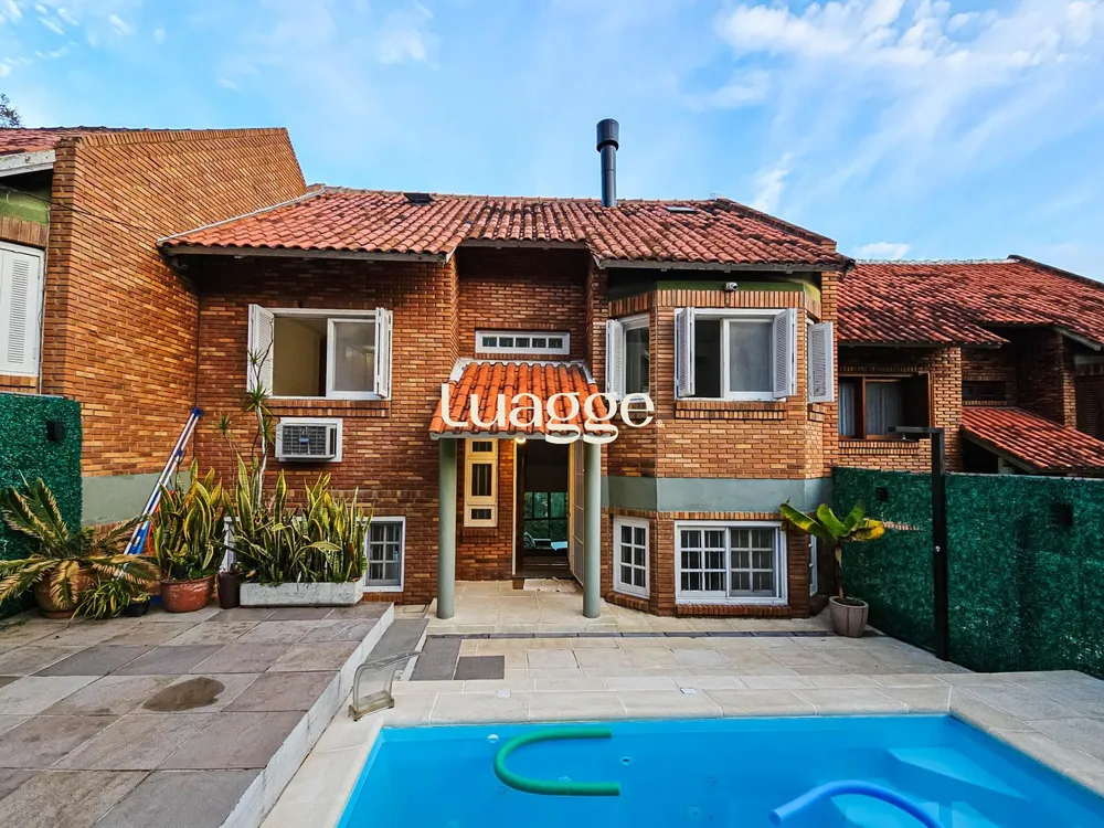 Casa, 4 quartos, 321 m² - Foto 1