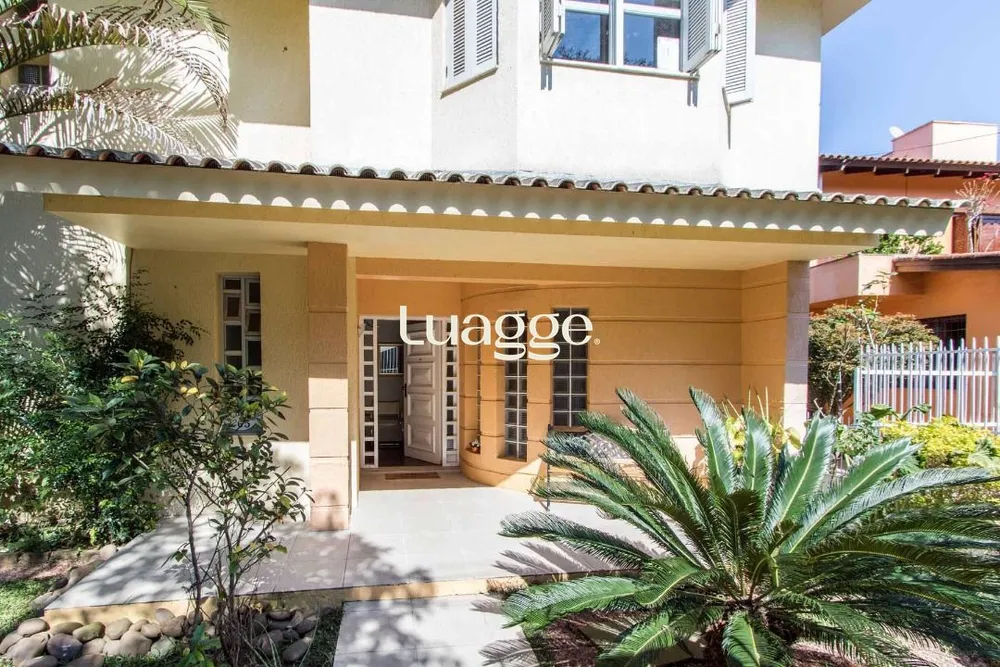 Casa, 4 quartos, 394 m² - Foto 1