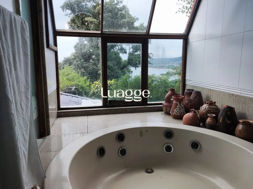 Casa, 4 quartos, 1001 m² - Foto 1