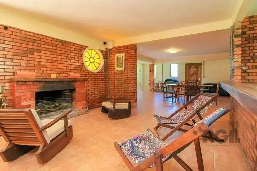 Casa à venda com 3 quartos, 199m² - Foto 4
