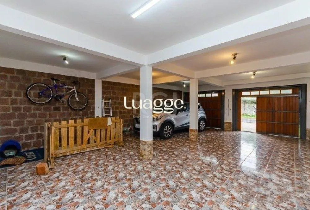 Casa, 3 quartos, 264 m² - Foto 1