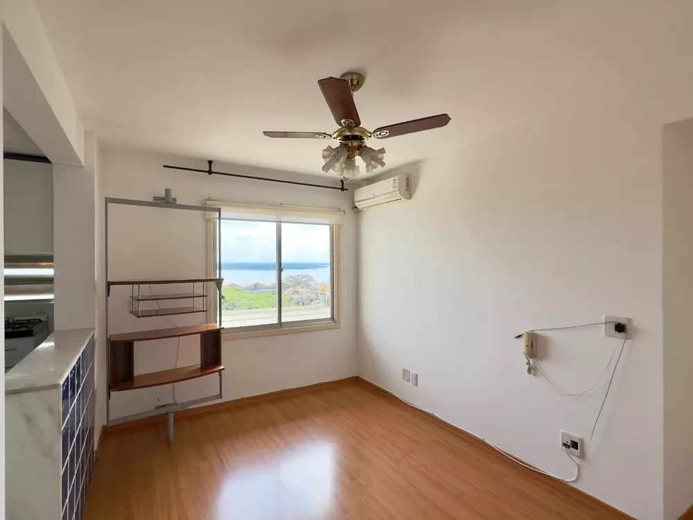 Apartamento à venda com 1 quarto, 40m² - Foto 3