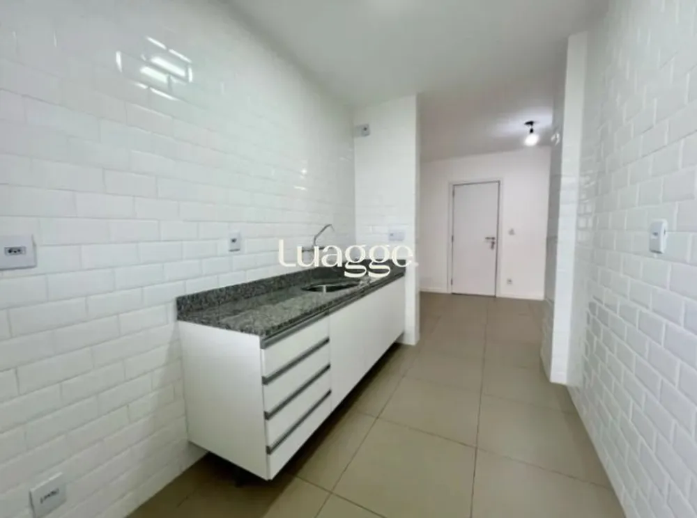Apartamento, 3 quartos, 131 m² - Foto 1