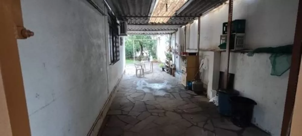 Casa à venda com 3 quartos, 191m² - Foto 2