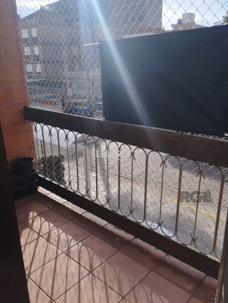 Apartamento à venda com 2 quartos, 63m² - Foto 1