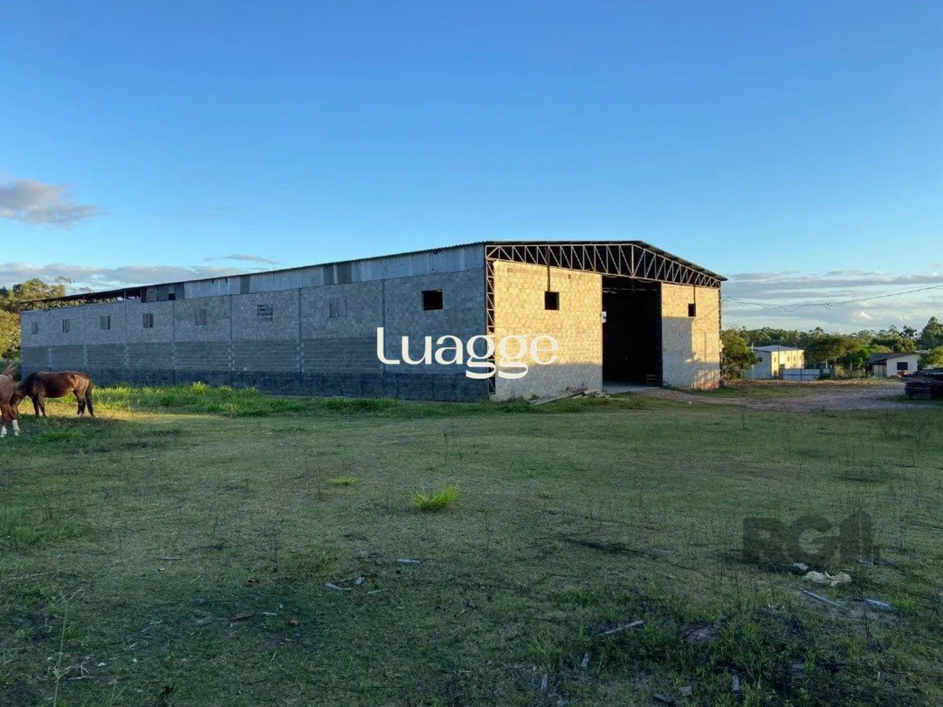 Casa, 2 quartos, 441 m² - Foto 1