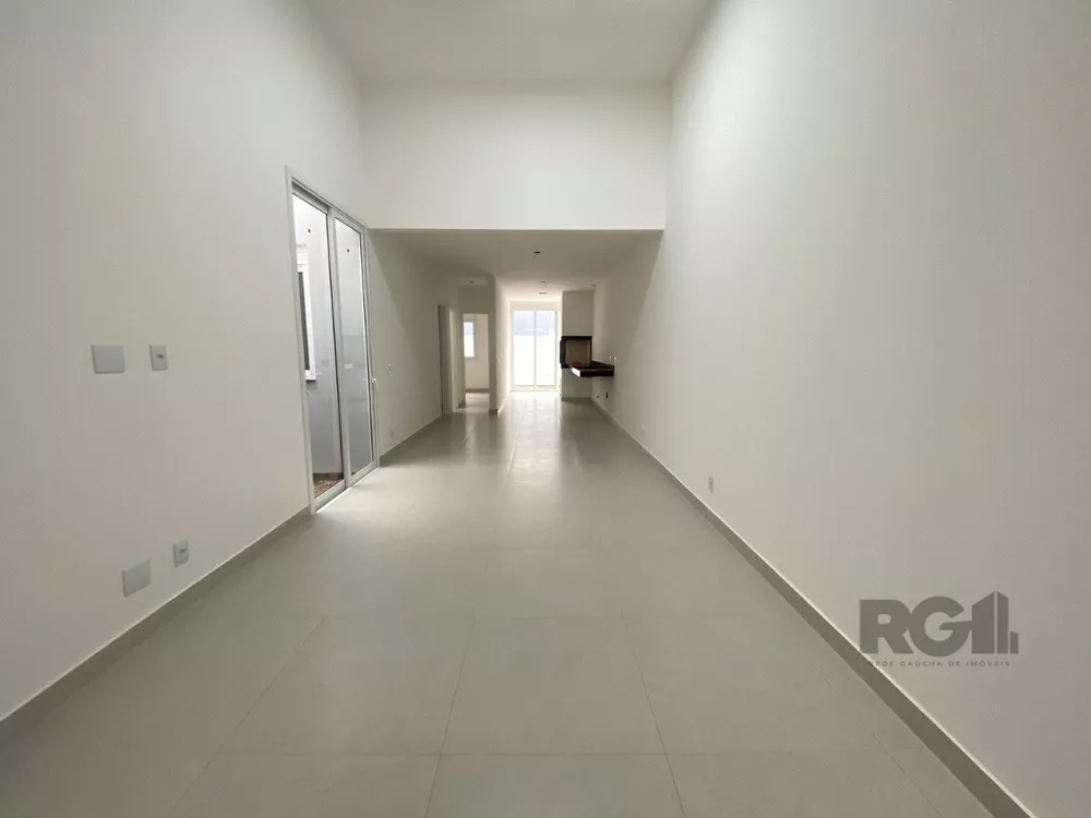 Casa à venda com 3 quartos, 99m² - Foto 2