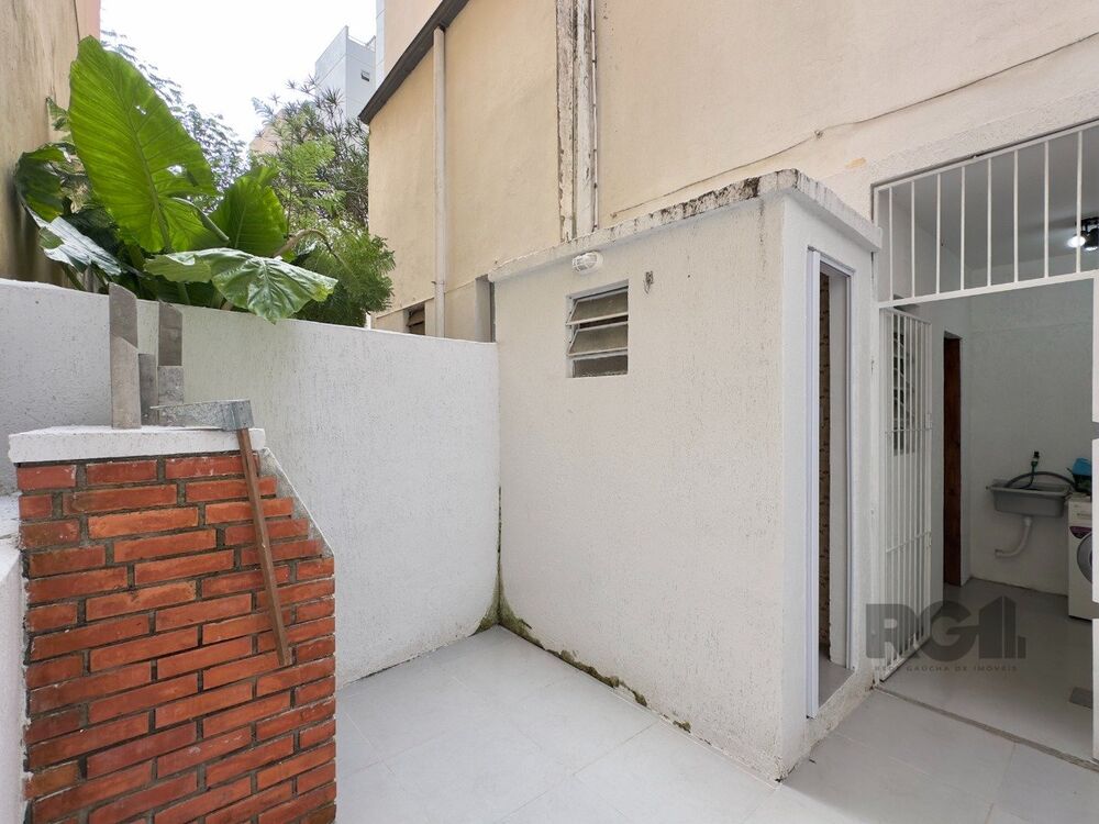 Casa à venda com 3 quartos, 101m² - Foto 11