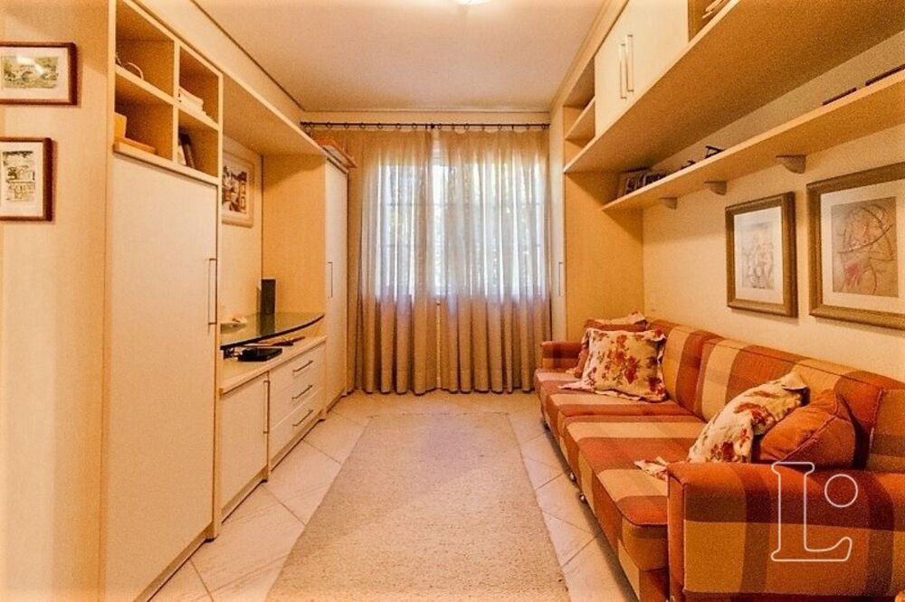 Casa de Condomínio à venda com 3 quartos, 340m² - Foto 2