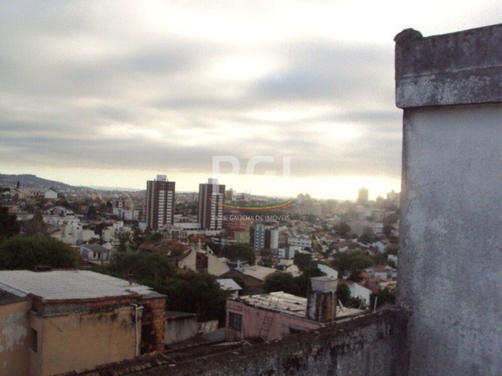 Casa à venda com 5 quartos, 389m² - Foto 3