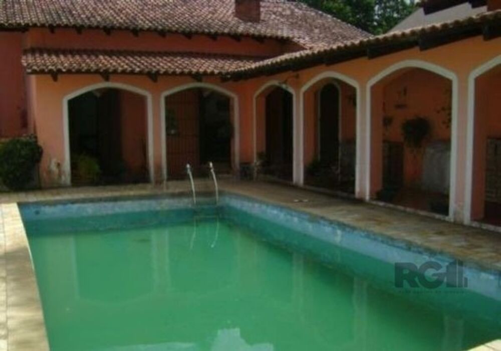 Casa à venda com 4 quartos, 225m² - Foto 4