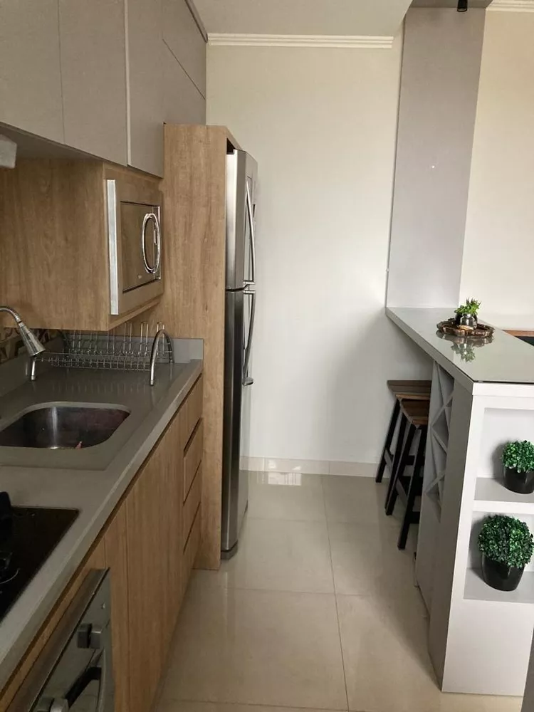 Apartamento à venda com 2 quartos, 54m² - Foto 2