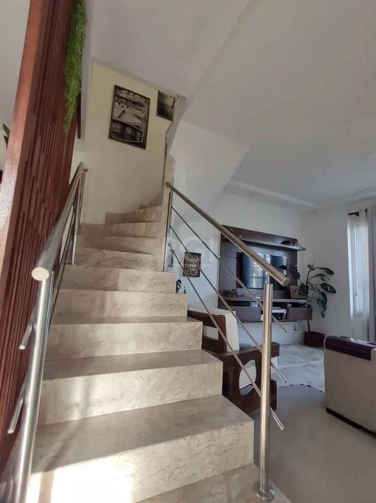 Casa à venda com 3 quartos, 99m² - Foto 3