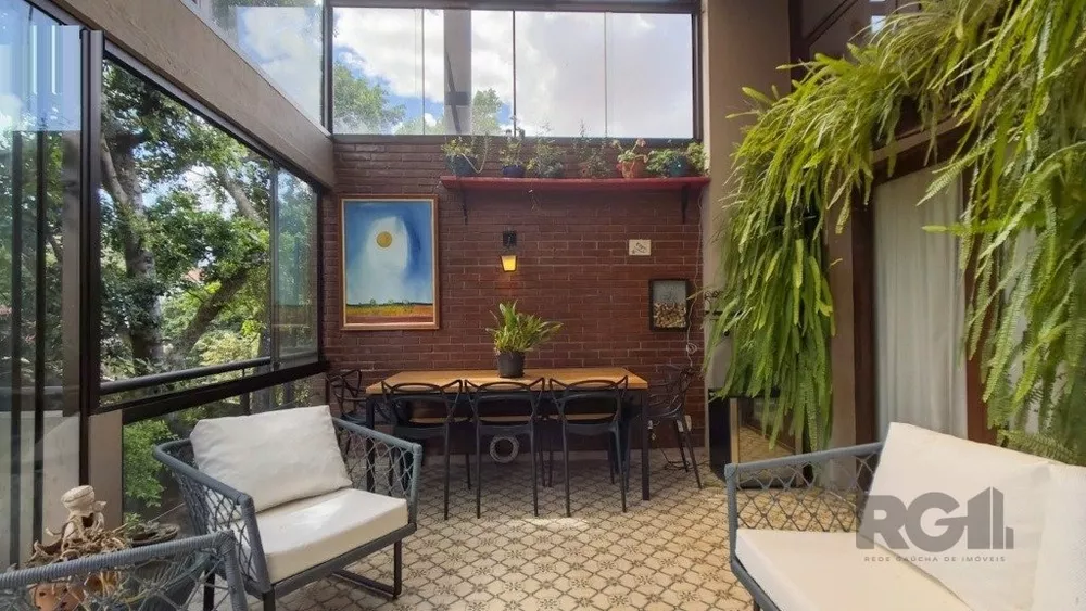 Casa de Condomínio à venda com 3 quartos, 201m² - Foto 4