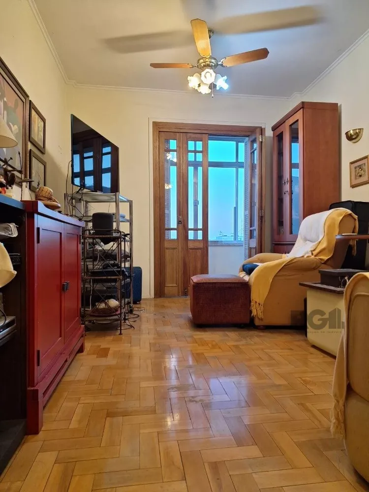 Apartamento à venda com 3 quartos, 109m² - Foto 1