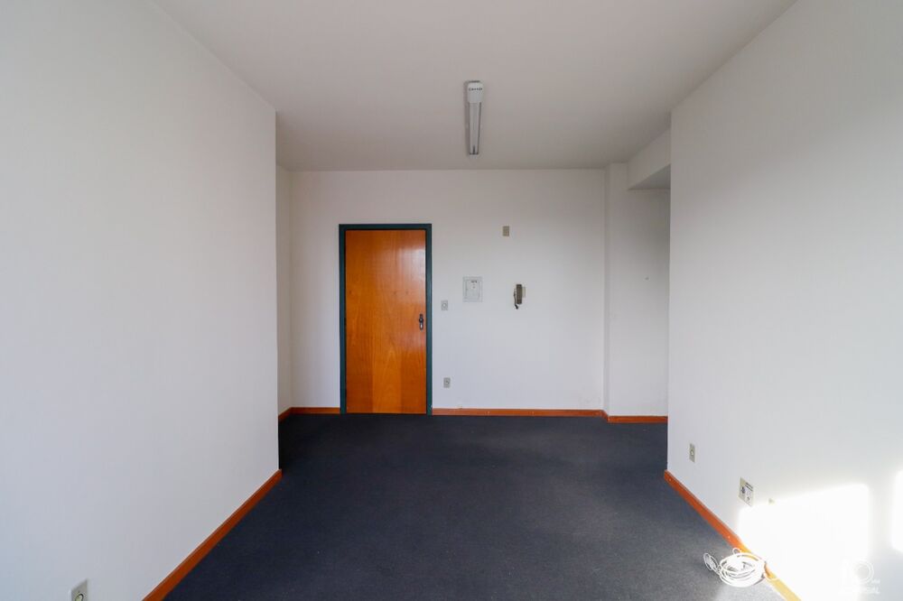 Conjunto Comercial-Sala à venda com 1 quarto, 25m² - Foto 1