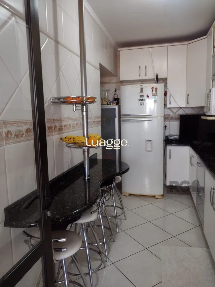 Casa, 5 quartos, 246 m² - Foto 1