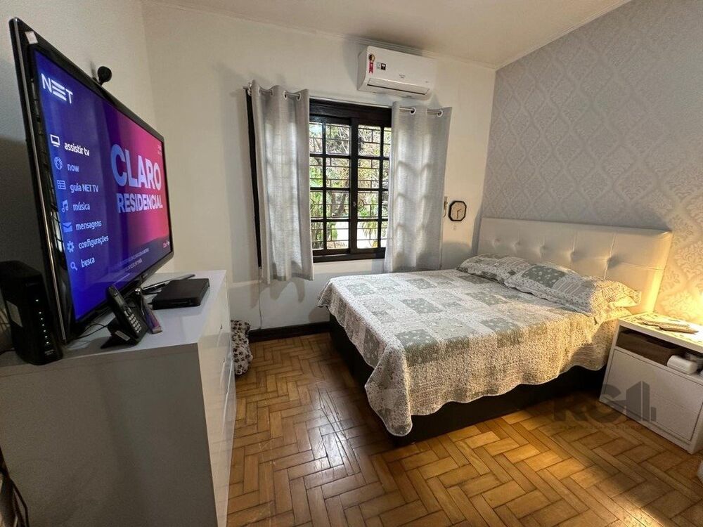 Casa à venda com 3 quartos, 262m² - Foto 7