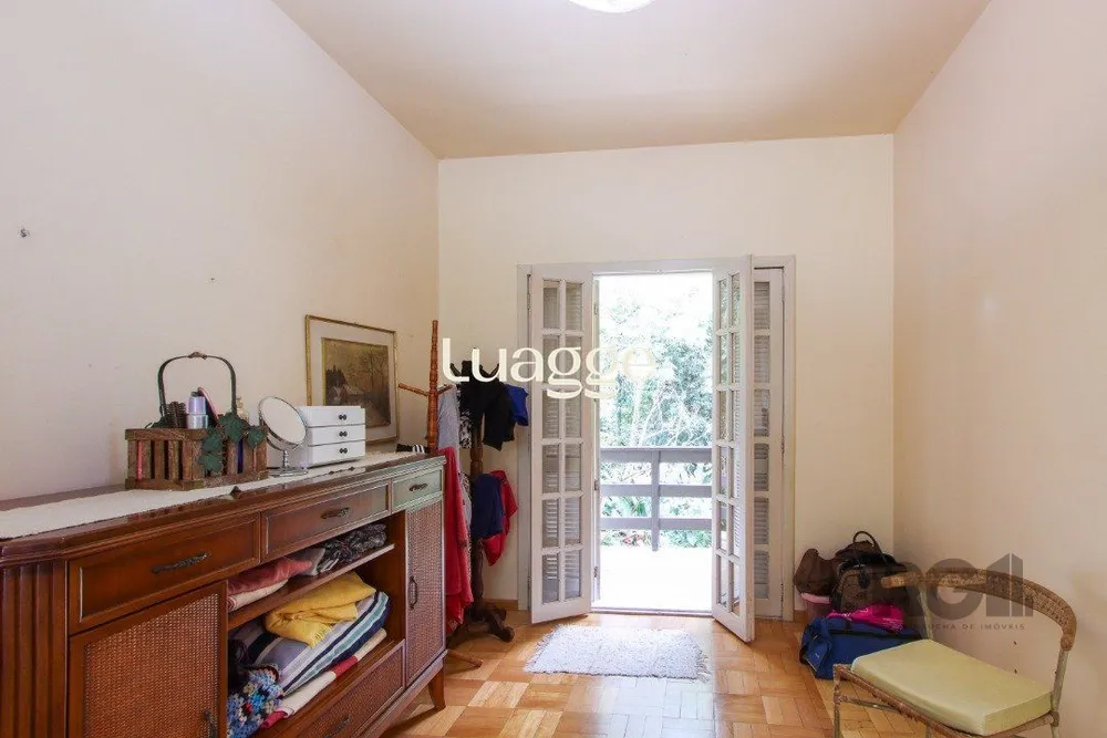 Casa, 3 quartos, 303 m² - Foto 1