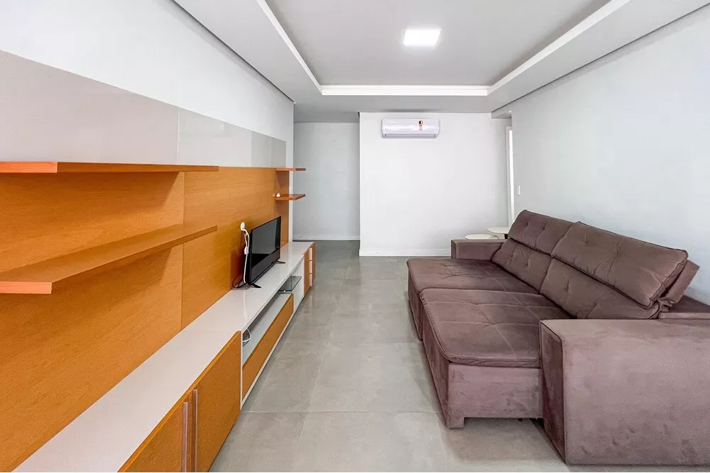 Apartamento à venda com 3 quartos, 101m² - Foto 3