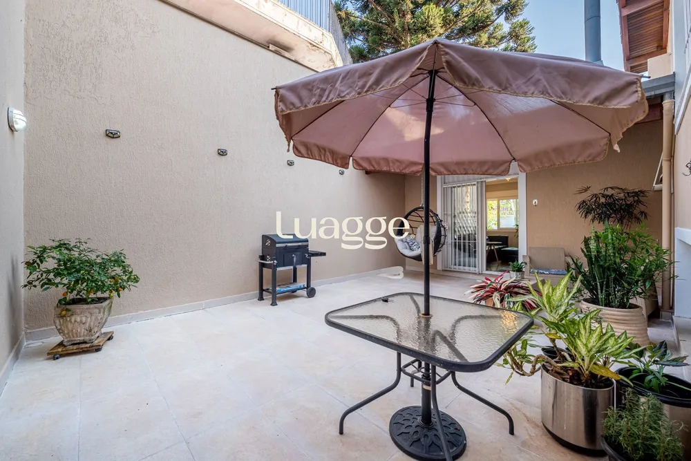 Casa, 4 quartos, 358 m² - Foto 1