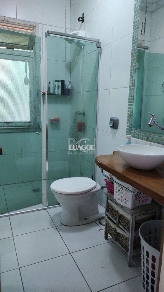 Casa à venda com 2 quartos, 92m² - Foto 2