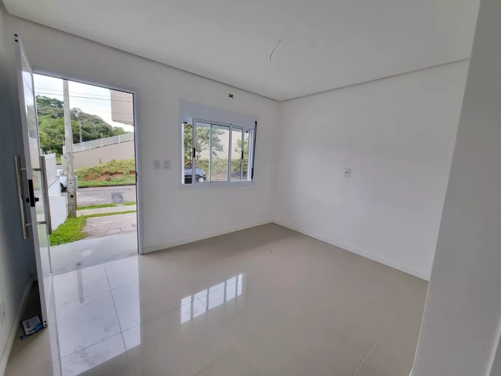 Casa à venda com 2 quartos, 77m² - Foto 3