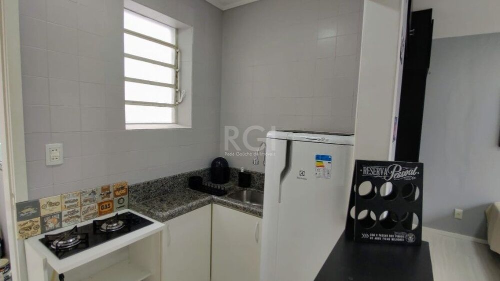 Kitnet e Studio à venda com 1 quarto, 28m² - Foto 10
