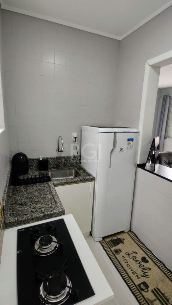 Kitnet e Studio à venda com 1 quarto, 28m² - Foto 12