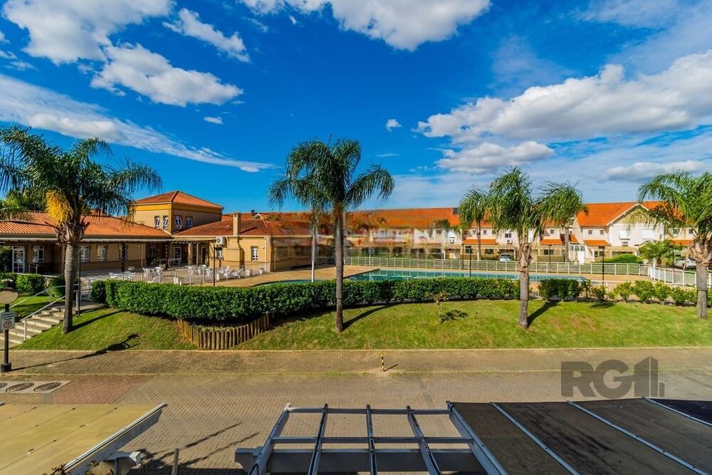 Casa à venda com 3 quartos, 144m² - Foto 4