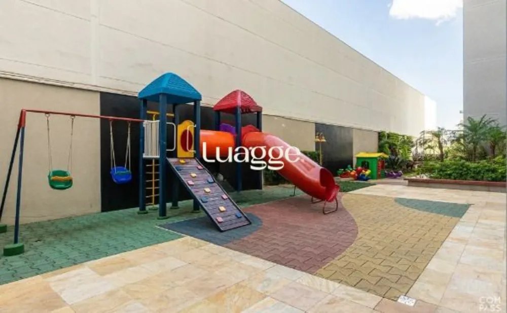 Apartamento, 3 quartos, 302 m² - Foto 1
