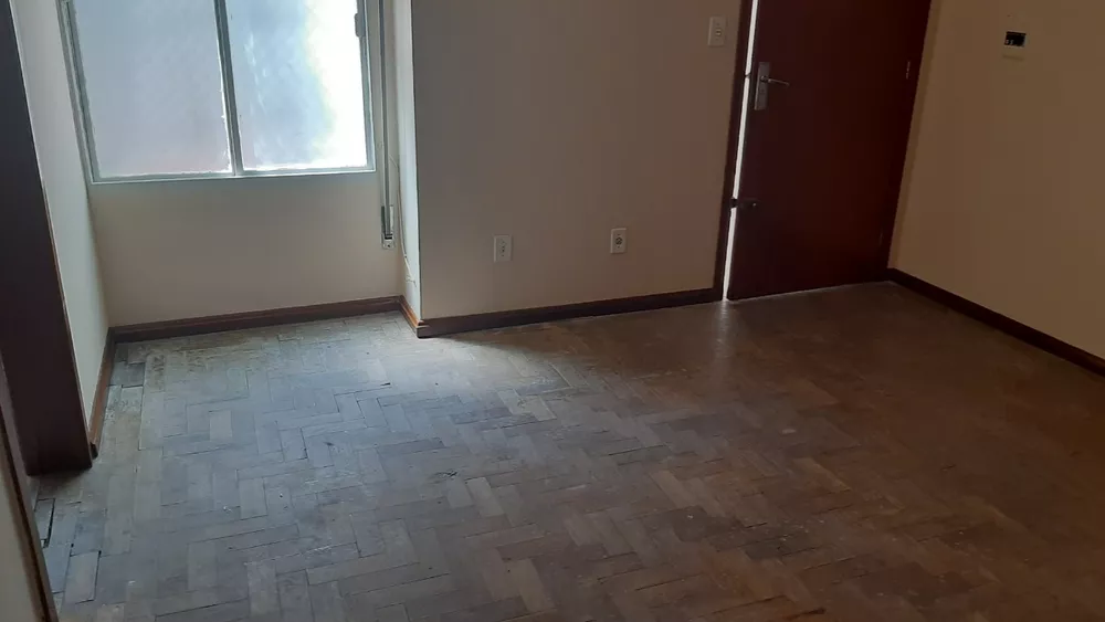 Apartamento à venda com 2 quartos, 66m² - Foto 1