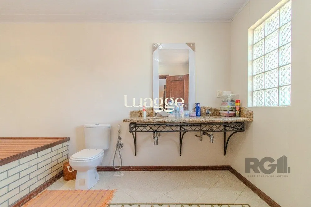 Casa, 4 quartos, 351 m² - Foto 1