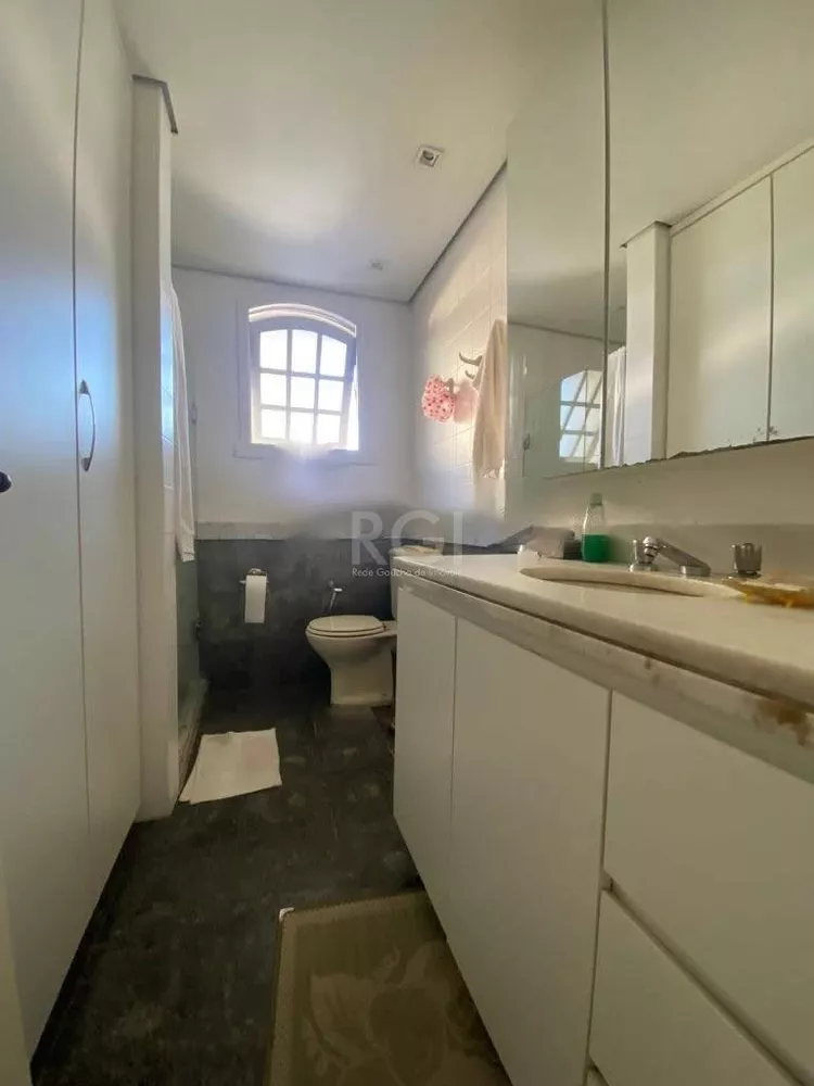 Casa de Condomínio à venda com 5 quartos, 325m² - Foto 3