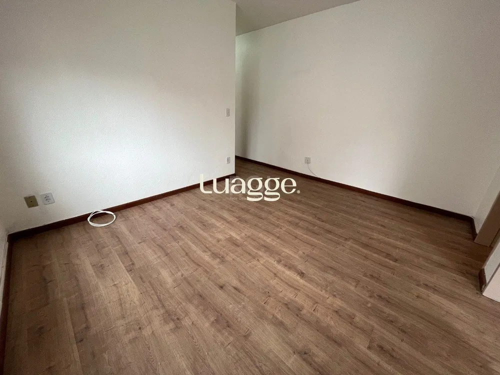 Casa, 3 quartos, 314 m² - Foto 2