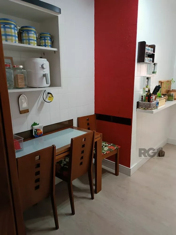 Apartamento à venda com 2 quartos, 75m² - Foto 2