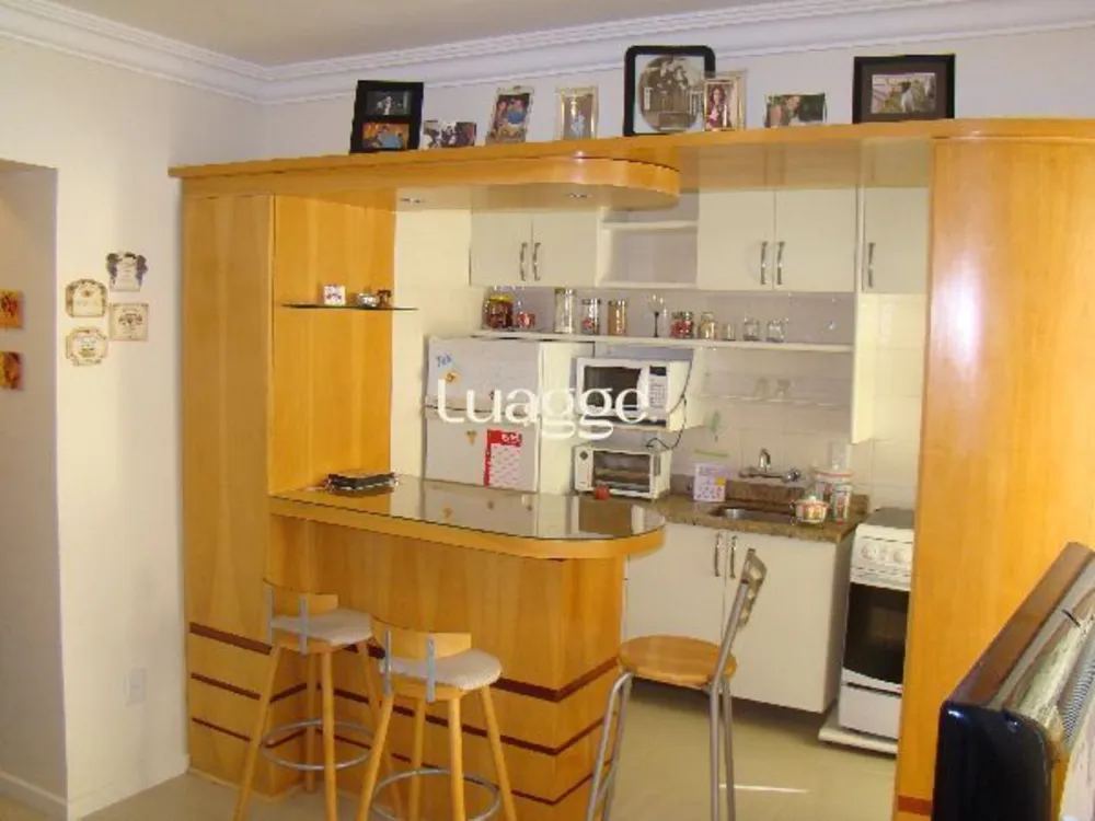 Apartamento, 2 quartos, 60 m² - Foto 1