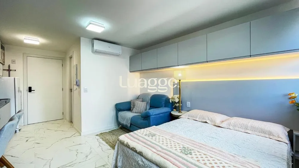 Apartamento, 1 quarto, 32 m² - Foto 2