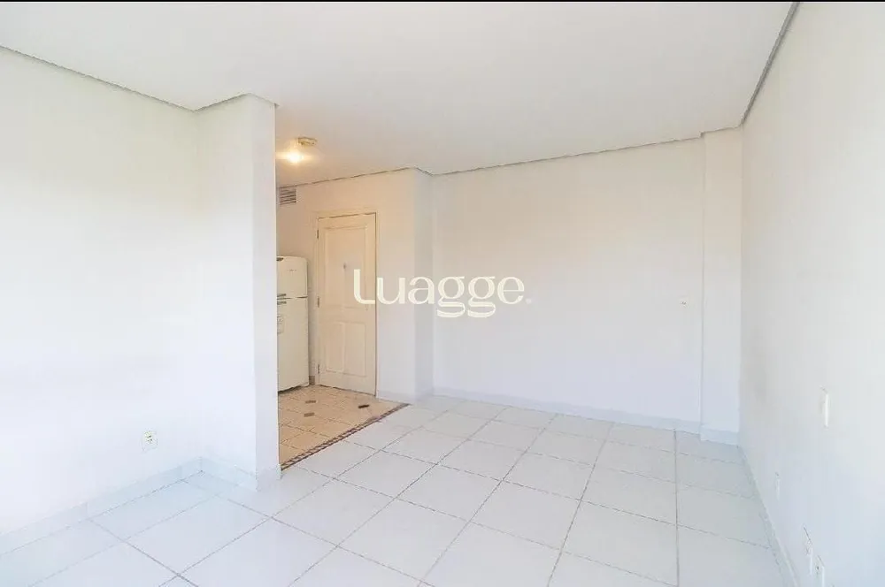 Apartamento, 1 quarto, 28 m² - Foto 2