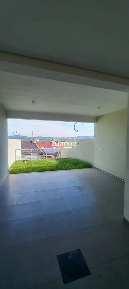 Casa, 3 quartos, 199 m² - Foto 2