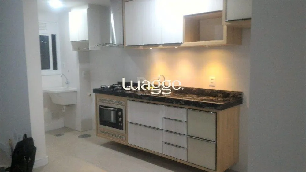 Casa, 3 quartos, 306 m² - Foto 2