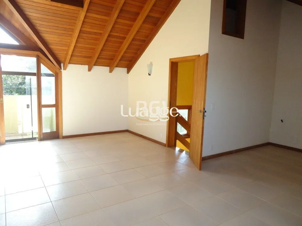 Casa, 3 quartos, 332 m² - Foto 1