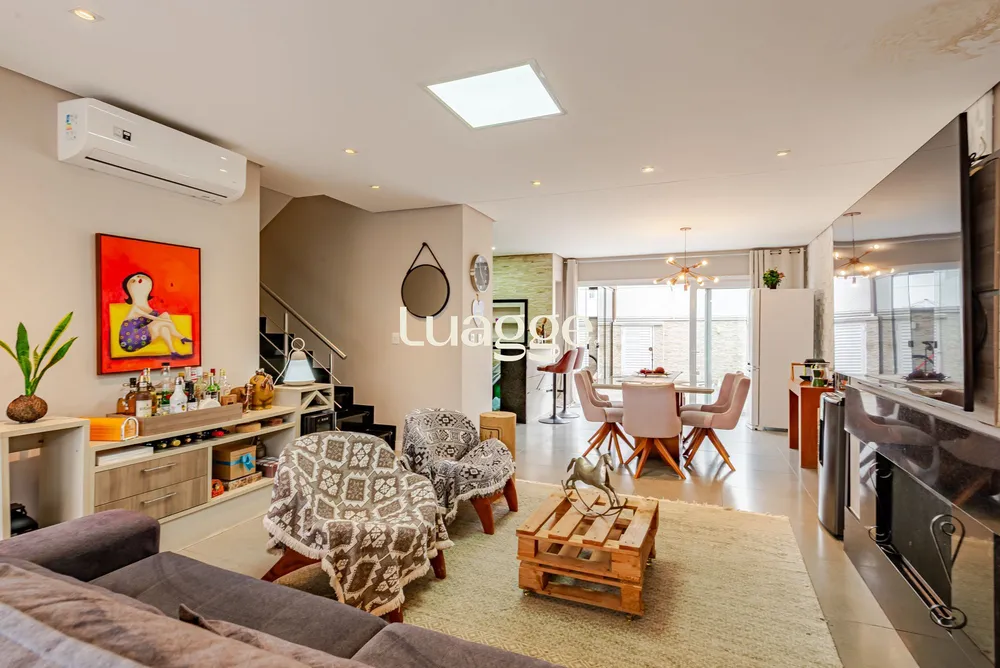 Casa, 3 quartos, 154 m² - Foto 1
