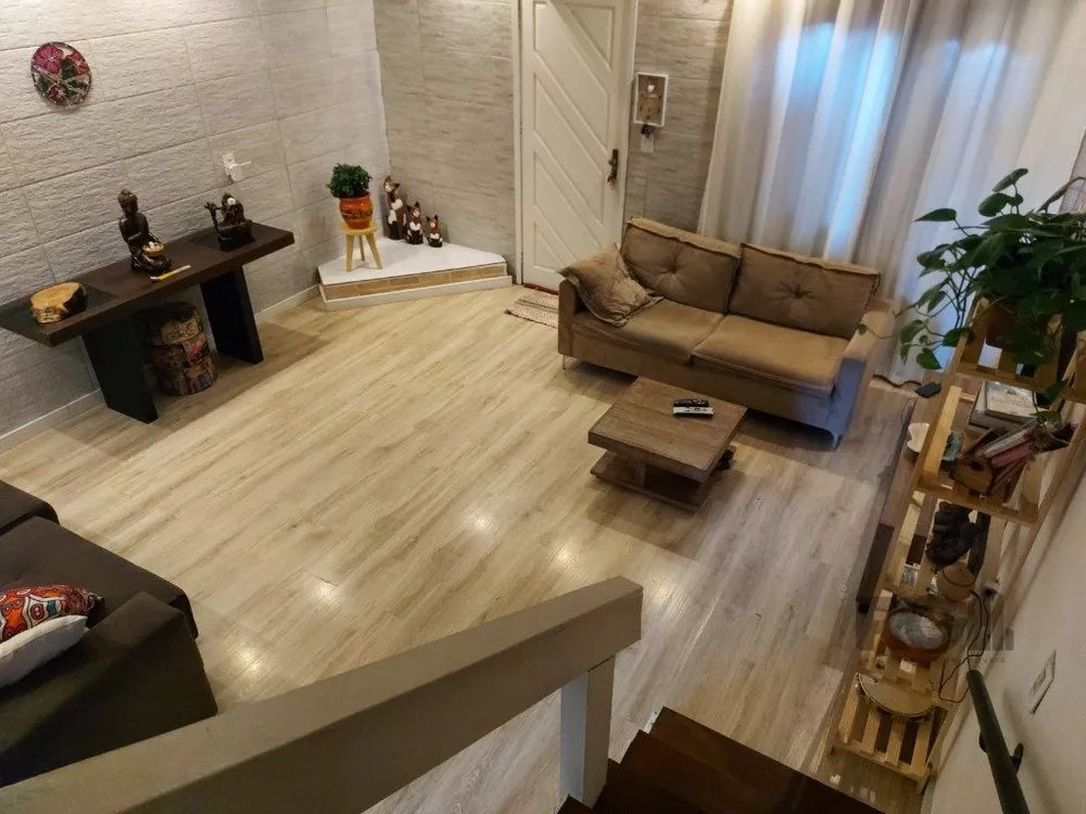 Sobrado à venda com 6 quartos, 179m² - Foto 3