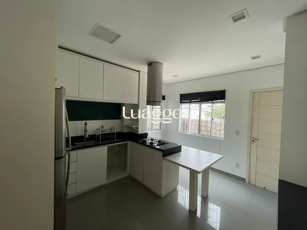 Casa, 2 quartos, 95 m² - Foto 1