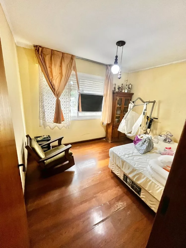 Apartamento à venda com 2 quartos, 70m² - Foto 4