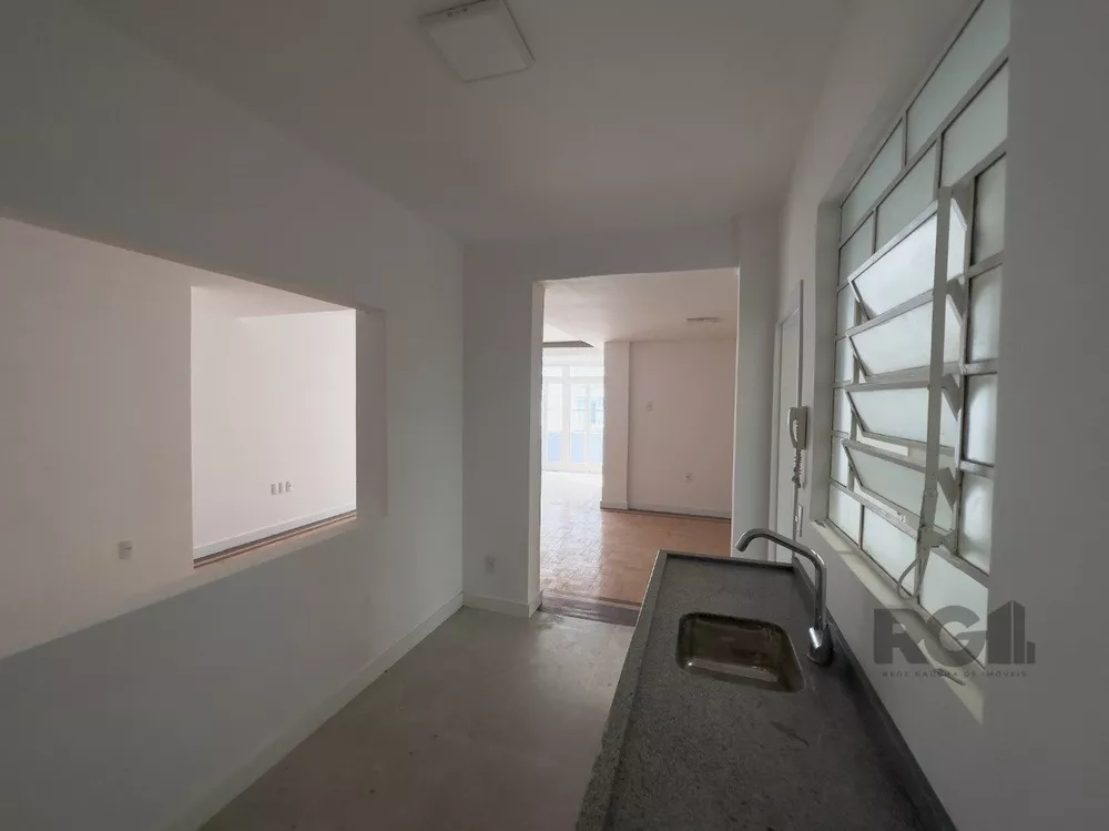 Apartamento à venda com 3 quartos, 119m² - Foto 2