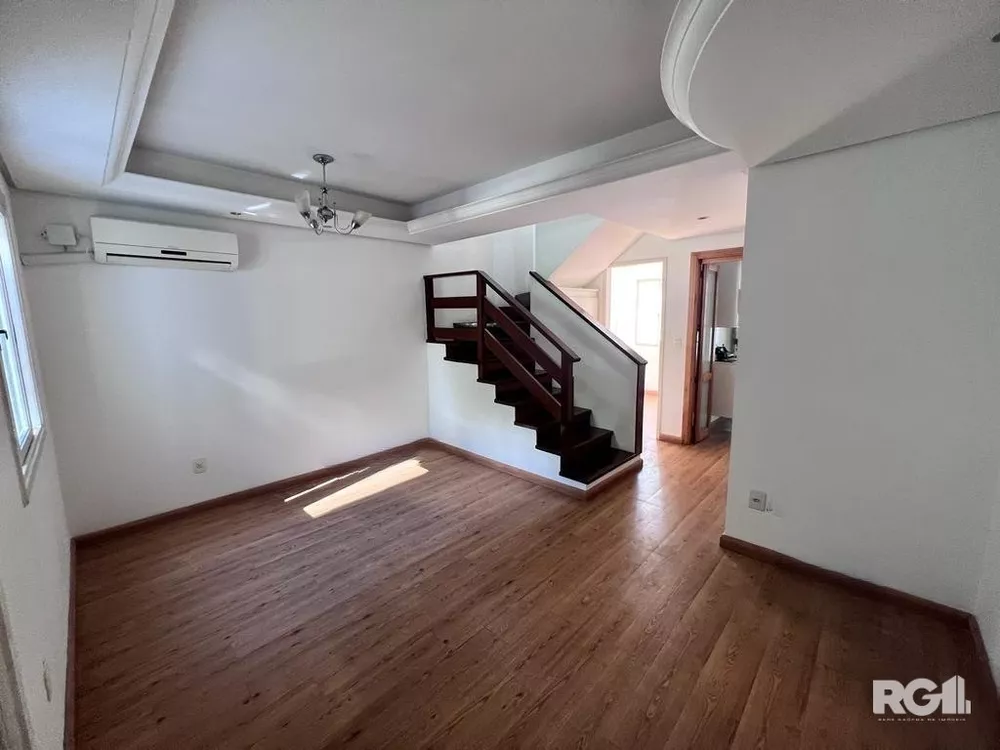 Casa de Condomínio à venda com 2 quartos, 127m² - Foto 1