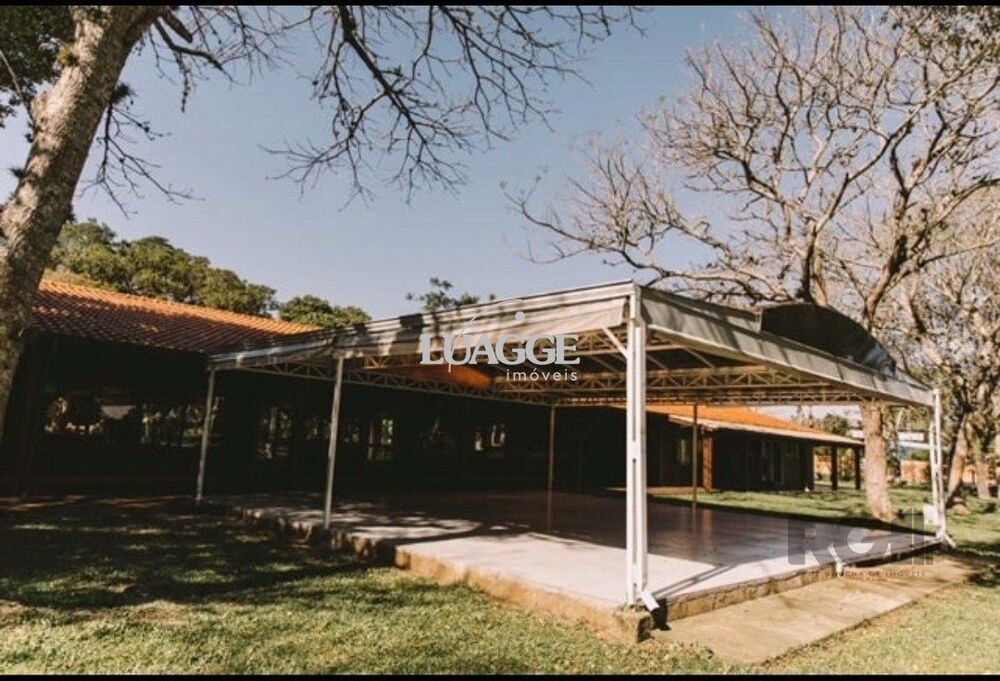 Fazenda à venda com 2 quartos, 400m² - Foto 3