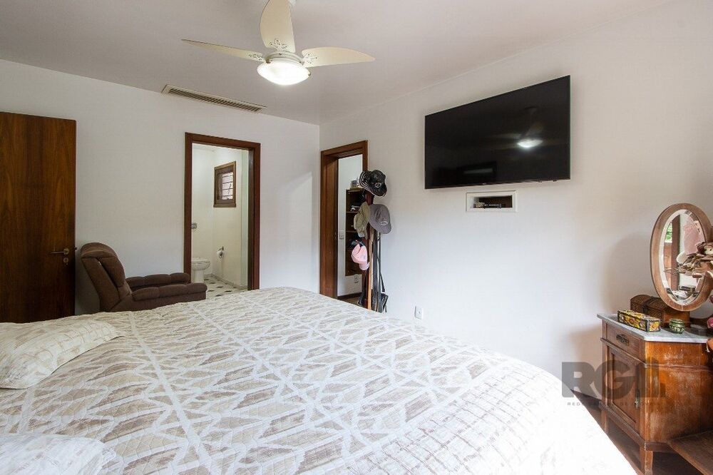 Casa de Condomínio à venda com 6 quartos, 702m² - Foto 4